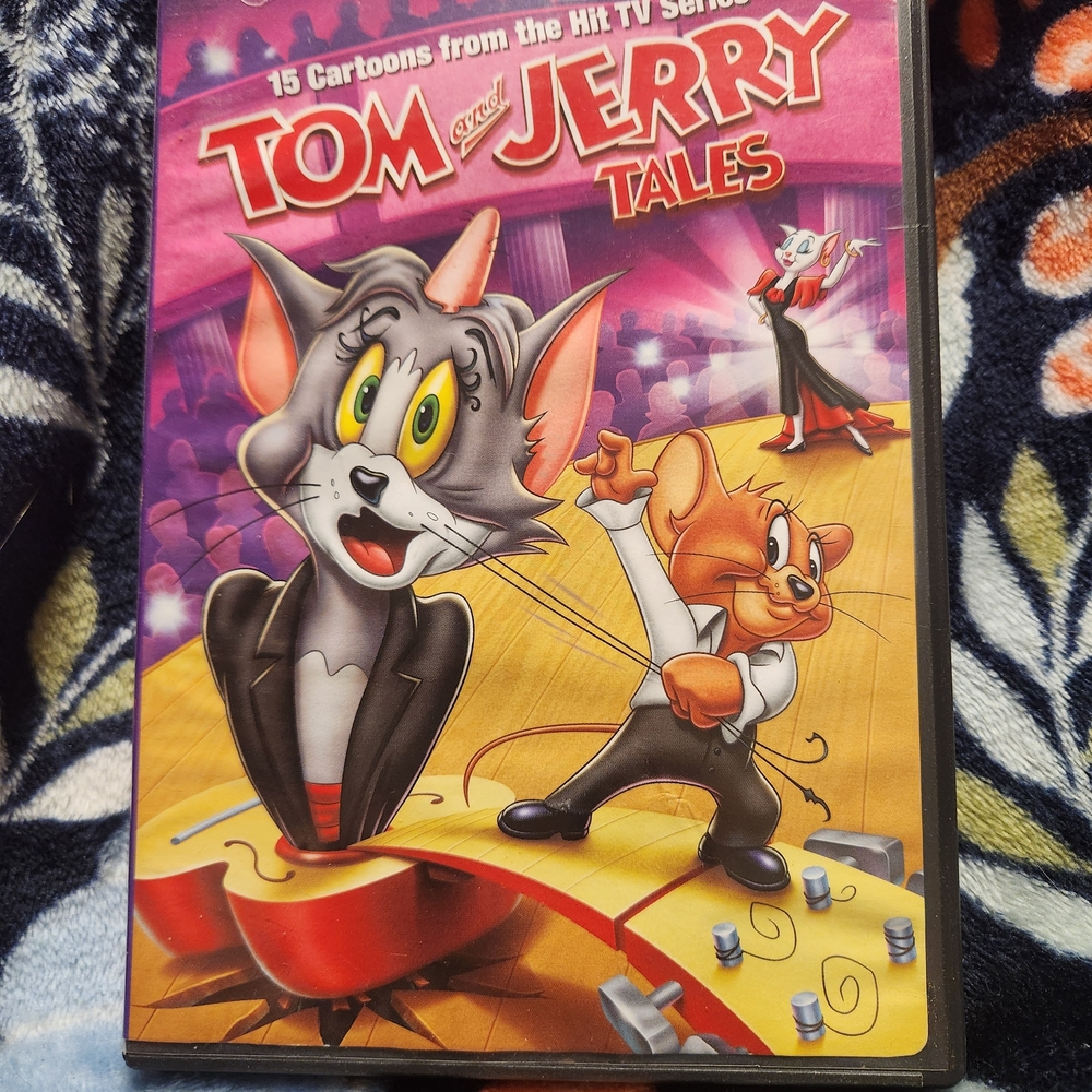Tom and Jerry Tales DVD